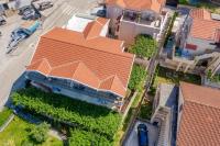 Porto View Three-Bedroom Duplex - Ferienwohnung Tivat