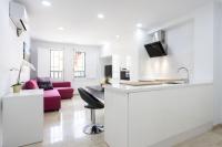 Home2Book Center Apartment Santa Cruz, Wifi - B&B Santa Cruz de Tenerife