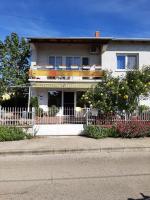 B&B Balatonfüred - Sirokkó Apartman - Bed and Breakfast Balatonfüred