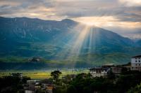 B&B Gjirokastra - Guesthouse Mele - Bed and Breakfast Gjirokastra