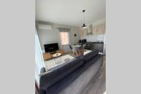 Très jolie mini villa douillette avec vue sur montagne - Bed and Breakfast Biguglia