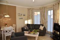 Logierhaus Friedrich WE 3 - "Klaas Störtebecker" - Chambres d’hôtes Zingst