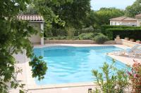 Villa climatisée avec piscine - B&B