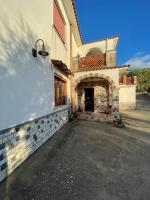 LOREN HOUSE, relaxing location with seaview - B&B Massa Lubrense