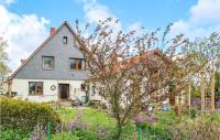 B&B Heuhausen - Awesome Apartment In Wurster Nordseekste With Wifi - Bed and Breakfast Heuhausen