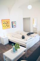 Beautiful Apartment 3 City Center - Ferienwohnung
