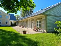 Lahe 10 Apartment - Chambres d’hôtes Haapsalu