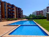 Bright & spacious 2BR in Fenals with pool view - B&B Lloret de Mar