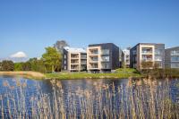 #stayhere - Seaside Story Modern 1BDR Apartment with Terrace - Chambres d’hôtes Palanga