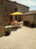 CHAMBRE A LA CAMPAGNE - CHARENTE - Chambres d’hôtes La Rochette