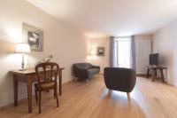 Camera Matrimoniale Superior con Balcone