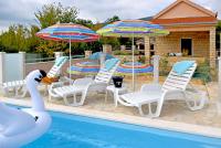 VILLA DINJA - B&B Gizdavac