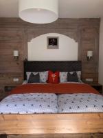 B&B Neustift im Stubaital - Haus am Wald - Bed and Breakfast Neustift im Stubaital