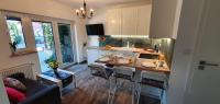 Kamień Bałtyku Apartament - B&B Dębina