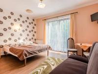 Dreibettzimmer mit Balkon