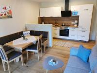 Apartment mit Terrasse