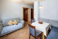 Apartment (3 Adults)