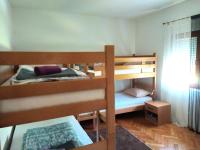 Appartamento con 3 Camere da Letto