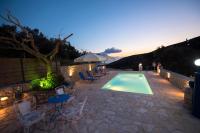Private Cottage in Stavros - B&B