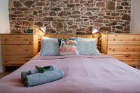 Camera Matrimoniale con Vista Giardino