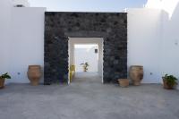 Oia Kissiri - private pool villas - B&B