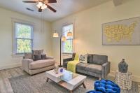 half Mi to Beach and Seawall Galveston Getaway! - B&B