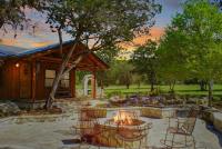 B&B Wimberley - Creekside Falls - Bed and Breakfast Wimberley