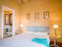 Deluxe Double Room with Sea View and Garden
