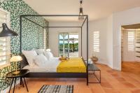 Villa with Sea View