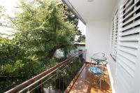 Dreibettzimmer mit Balkon