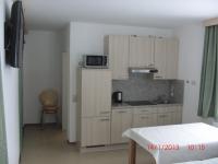 Two-Bedroom Apartment 2 bathrooms kitchenette