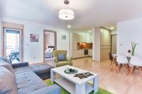 Deluxe Two-Bedroom Apartment with Terrace and Sea View