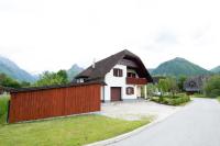 Holiday apartment Pika - Bed and Breakfast Bovec