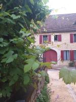 Le Sourire du Troubadour - 8 chambres - Baignade à 300 m - Salle de jeux - Poêle à bois - Chambres d'hôtes Daglan