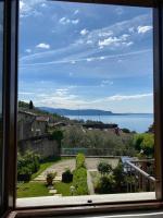AGORA' Home - B&B Gardone Riviera