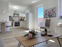 Apartment mit Balkon - 5