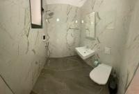 Apartment with Mountain View with Private External Bathroom