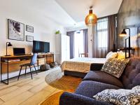 Avya's Studio 113 at Ebene Square, Ebene - B&B Ebene