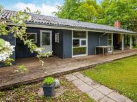 B&B Fjellerup Strand - 6 person holiday home in Glesborg - Bed and Breakfast Fjellerup Strand