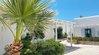BLUE DAISY House, Ornos, by MyconBay Mykonos - B&B Ornós