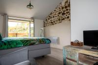 Moulin des Comtes - Chambre les Rochers - B&B Viverols