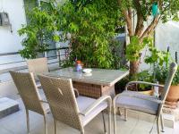 Cleopatra's House Apartments - B&B Archangelos