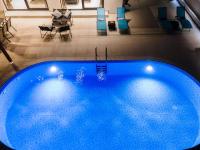 Villa LucaToni - heated pool - Chambres d’hôtes Sibenik