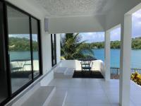 B&B Port Antonio - Ridge Bay Chateau - Bed and Breakfast Port Antonio