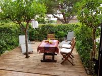 B&B Saint-Mandrier-sur-Mer - Studio confortable au calme proche du port et de la plage grande terrasse et parking résidence le Grand Large - Bed and Breakfast Saint-Mandrier-sur-Mer