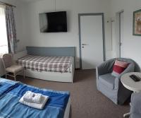 Driepersoonskamer met Eigen Badkamer