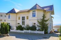 Villa Seerose Ruegen - B&B