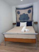 Studio with Sofa Bed