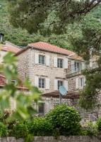 Sunny Port Apartment & Rooms - Chambres d’hôtes Perast