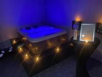 Maison avec jacuzzi - B&B